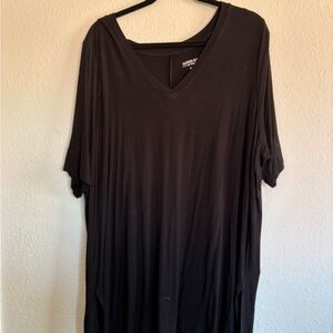 Torrid Super Soft Black V-Neck T-Shirt | size 4 (4X)